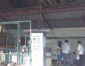 在唐榮電器現(xiàn)場(chǎng)對(duì)水質(zhì)磷超標(biāo)問(wèn)題的檢測(cè)和指導(dǎo)
